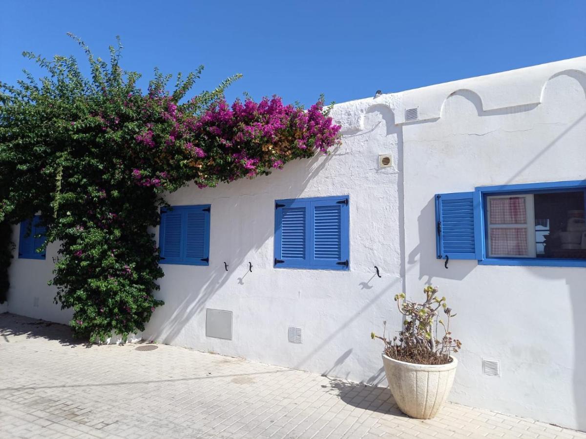 Апартаменти Agua Amarga Design Екстер'єр фото